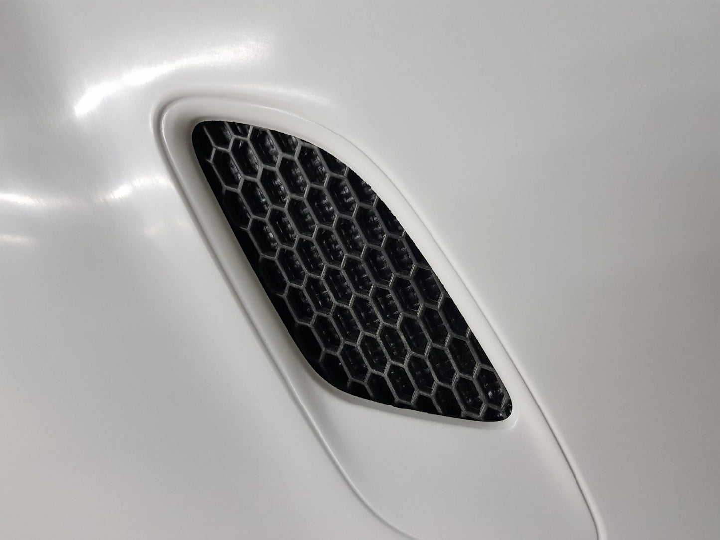 Close-up of Bonnet for BMW E90 LCI M3 Look. Made from 1st grade FRP (reinforced fiberglass)