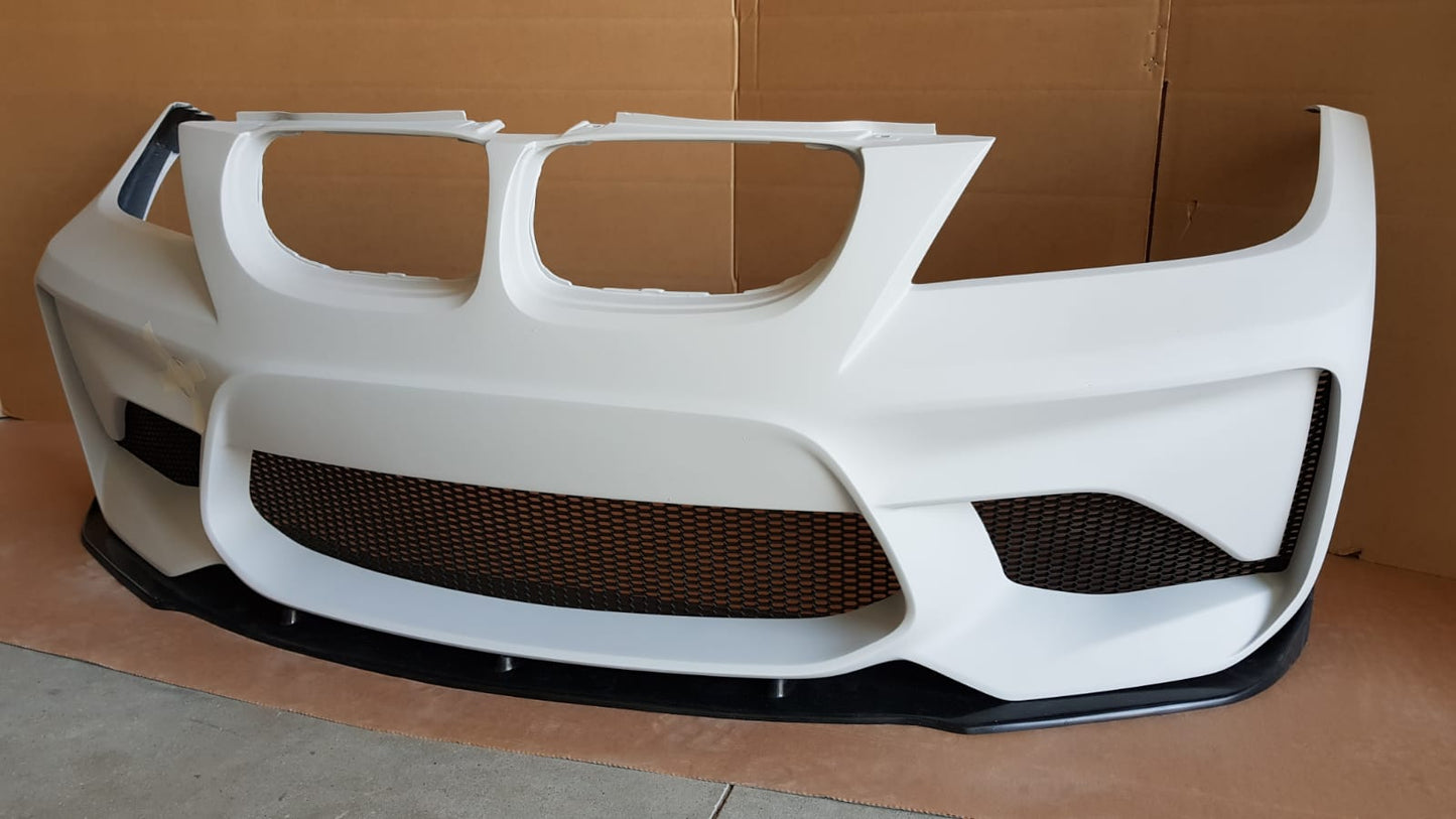 Side View of Front Bumper for BMW 3 Series E90/E91 LCI M2 Look. Supplied with high quality ABS Honeycomb Mesh Grill. Made from 1st grade FRP