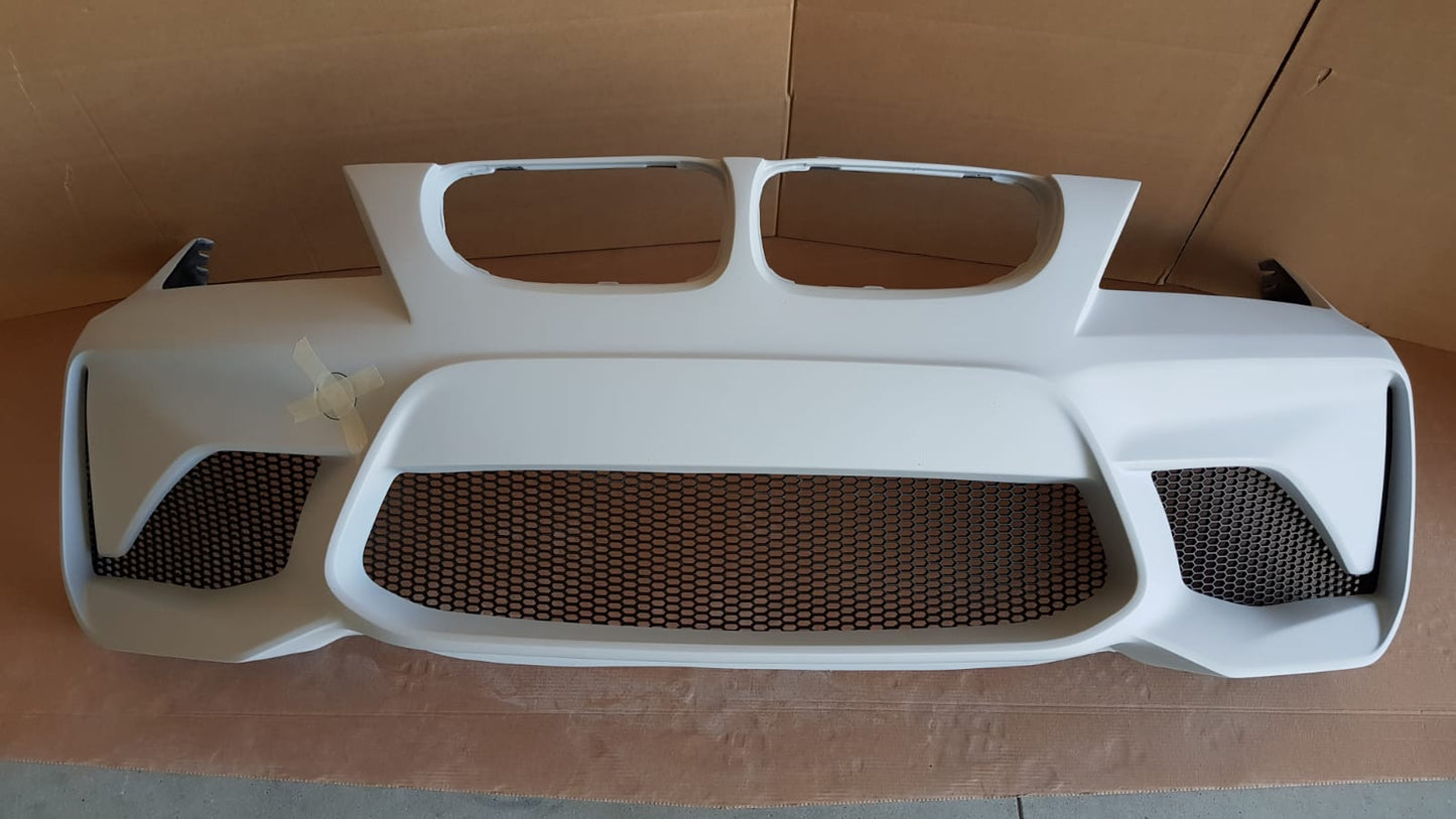 Front View of Front Bumper for BMW 3 Series E90/E91 LCI M2 Look. Supplied with high quality ABS Honeycomb Mesh Grill. Made from 1st grade FRP