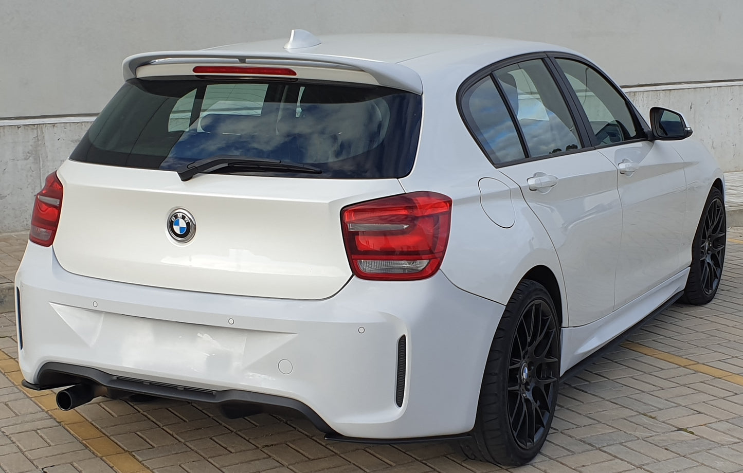 SIDE EXTENSION BLADES BMW 1 SERIES F20 PRE-LCI M2 LOOK
