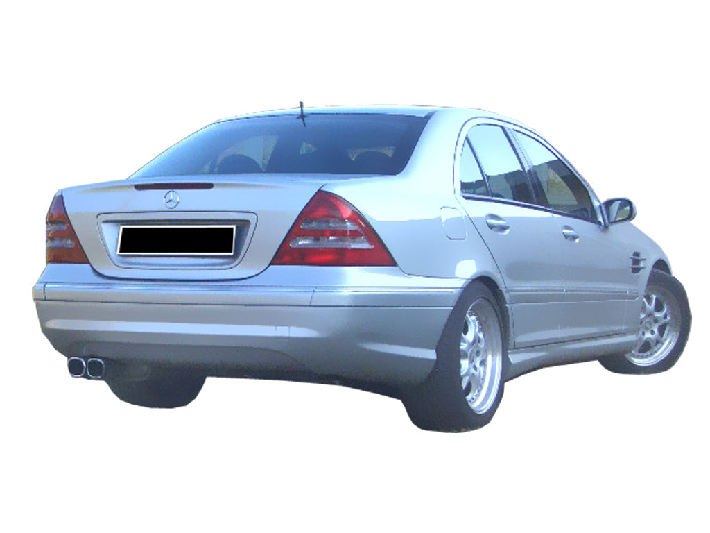 Mercedes Classe C W203 with an AMG look rear bumper, featuring dual exhaust outlets and a sporty design.