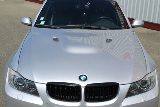 Bonnet for BMW E90 LCI M3 Look on vehicle. Made from 1st grade FRP (reinforced fiberglass)