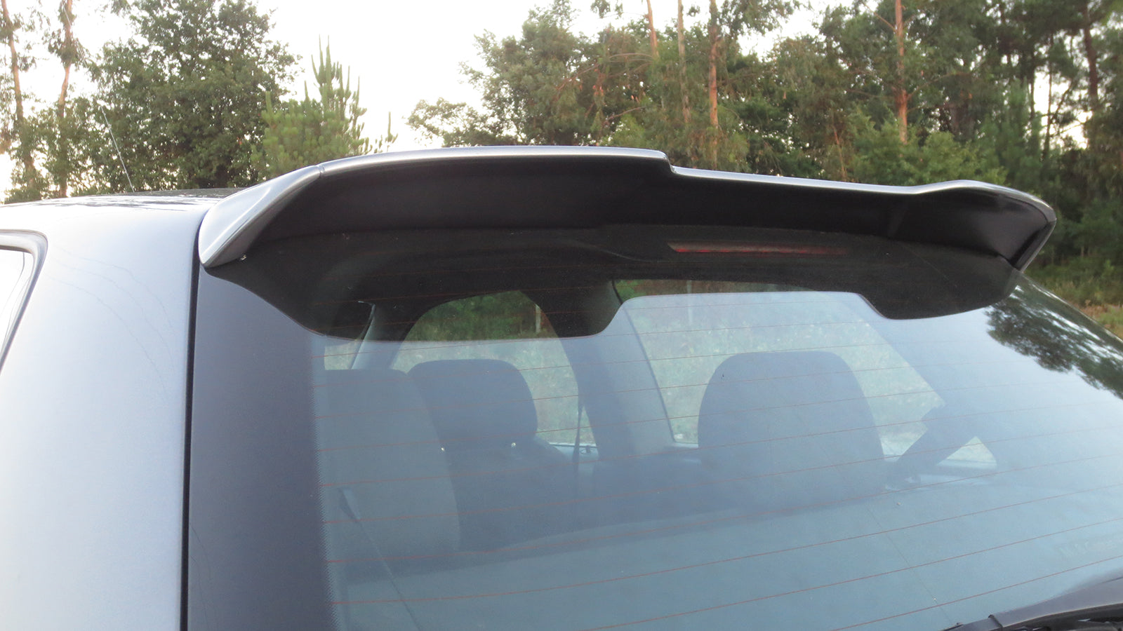 Back Side View of Roof Spoiler for Audi A3 8L RS3 Look on vehicle. Made from 1st grade FRP (reinforced fiberglass)