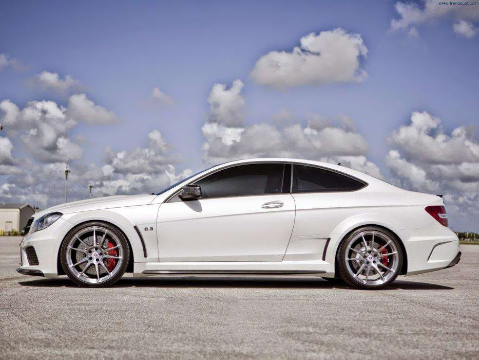 Side View of Body Kit for Mercedes C63 Coupe W204 Black Series on vehicle. Made from 1st grade FRP (reinforced fiberglass)